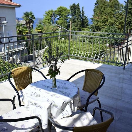 Apartments Maestral Malinska Bagian luar foto